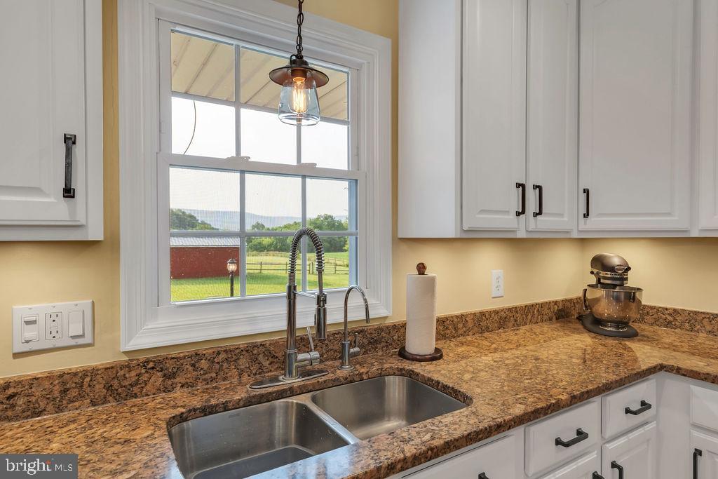 5540 Catholic Church Road Jefferson, MD 21755 - Photo 29 of 50 Kitchen