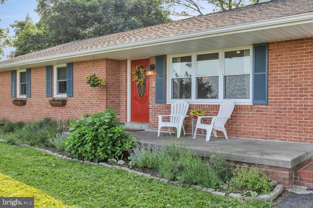 5540 Catholic Church Road Jefferson, MD 21755 - Photo 8 of 50 Front Porch to Relax on