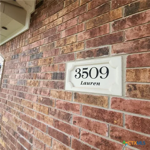 a close up of a street sign