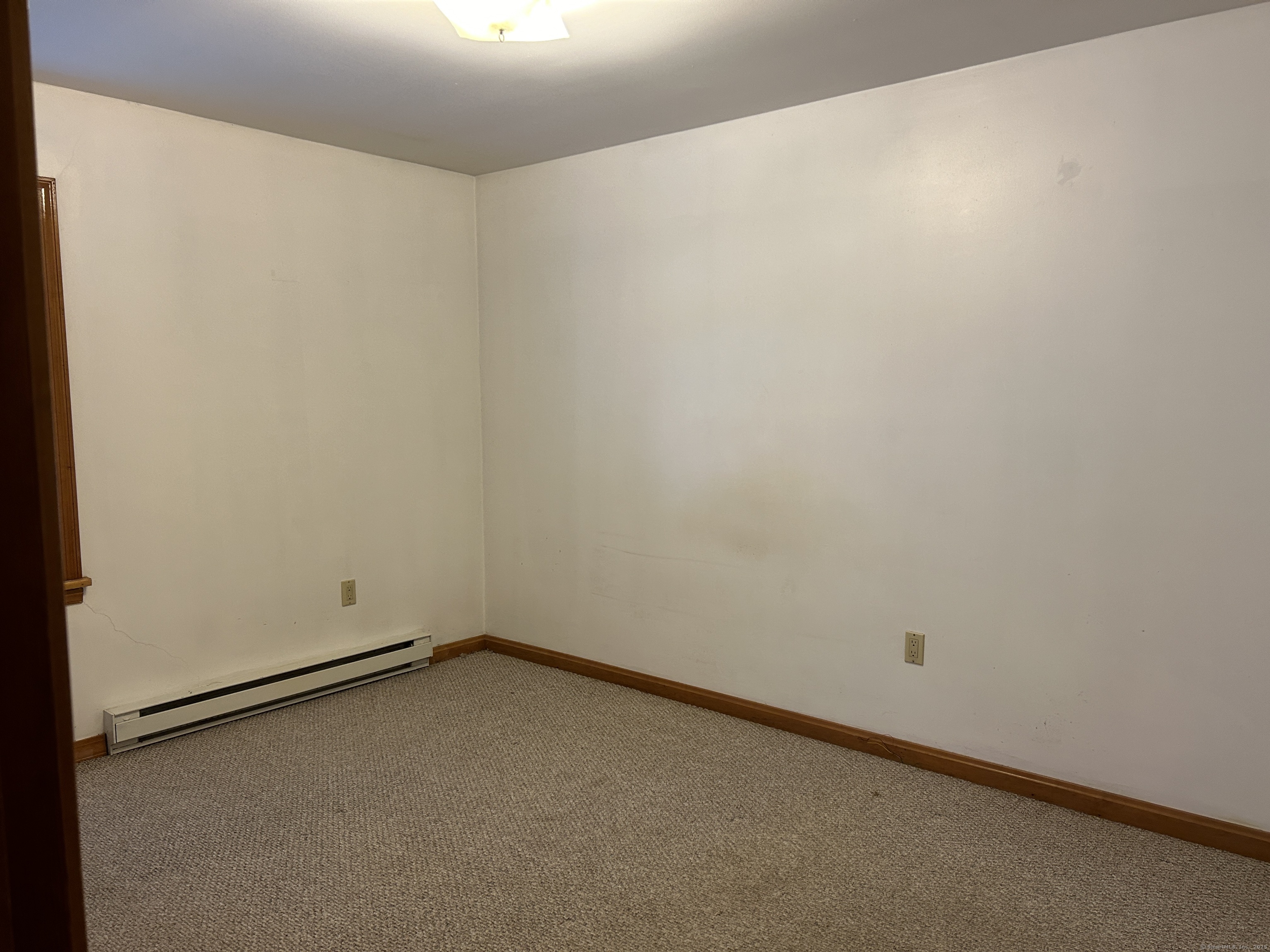 90 Godfrey Road Groton, CT 06355 - Photo 7 of 11