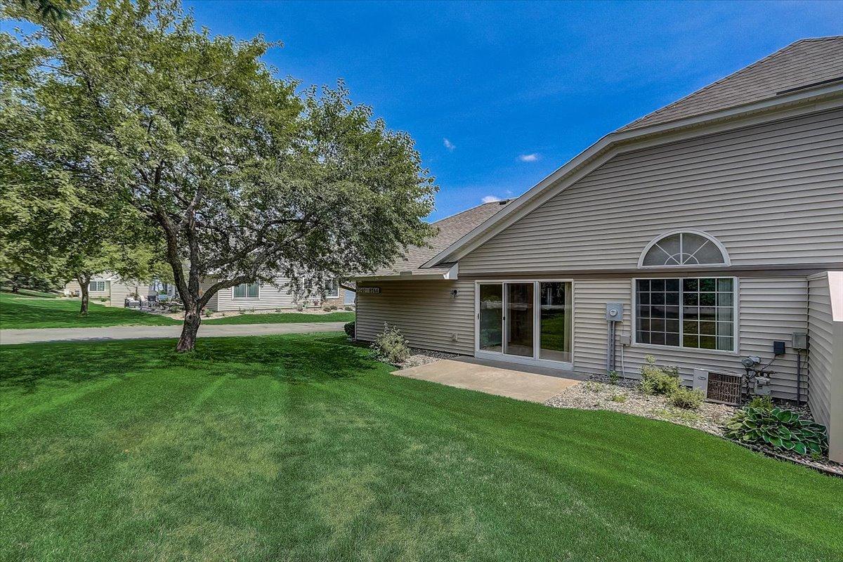 8544 Corcoran Path Inver Grove Heights, MN 55076 - Photo 27 of 29 Gallery Image 27