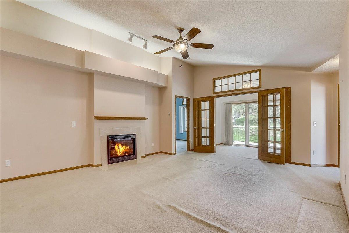 8544 Corcoran Path Inver Grove Heights, MN 55076 - Photo 4 of 29 Gallery Image 4