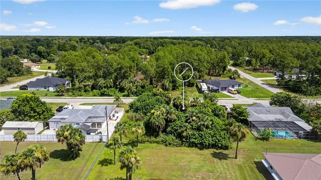 a view of a garden with an outdoor space