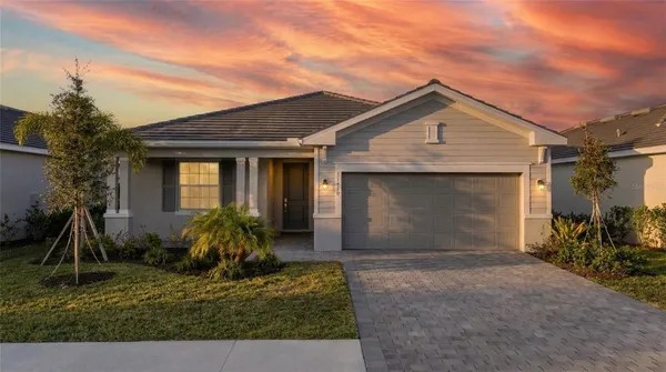 $2,595 | 11470 Burgundy Drive, Venice, FL 34293