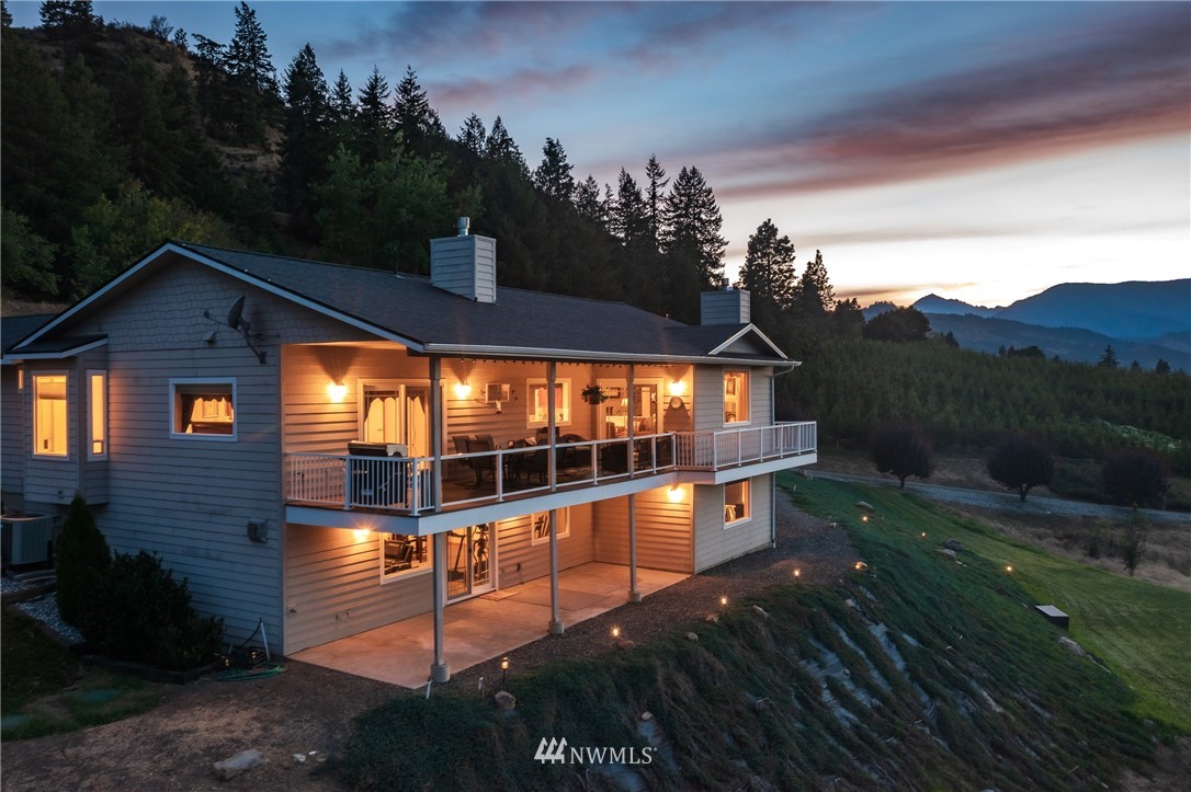 6685 Stine Hill Road Cashmere, WA 98815 - Photo 1 of 39 Gallery Image 1