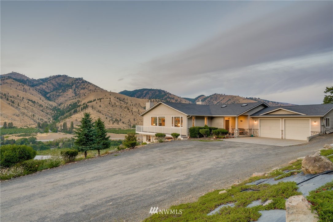 6685 Stine Hill Road Cashmere, WA 98815 - Photo 3 of 39 Gallery Image 3