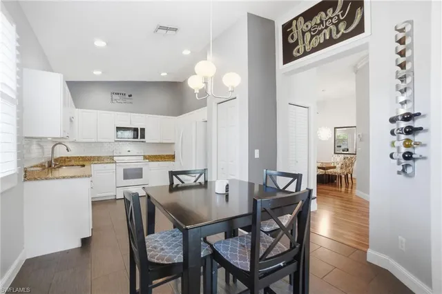 $525,000 | 7110 Wild Forest Court, Unit 202, Naples, FL 34109