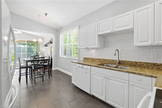 $525,000 | 7110 Wild Forest Court, Unit 202, Naples, FL 34109