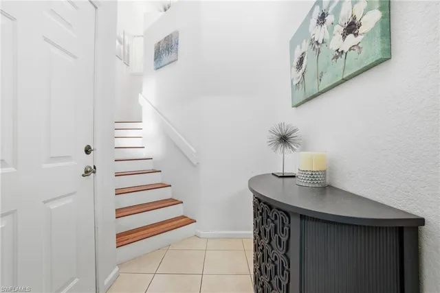 $525,000 | 7110 Wild Forest Court, Unit 202, Naples, FL 34109