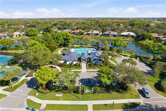 $525,000 | 7110 Wild Forest Court, Unit 202, Naples, FL 34109