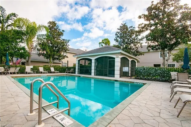$525,000 | 7110 Wild Forest Court, Unit 202, Naples, FL 34109