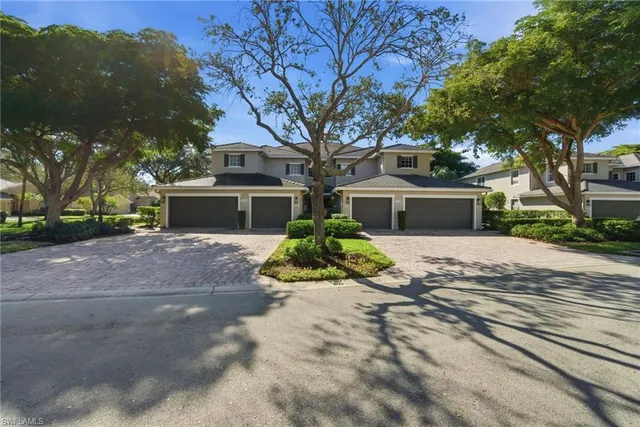 $525,000 | 7110 Wild Forest Court, Unit 202, Naples, FL 34109