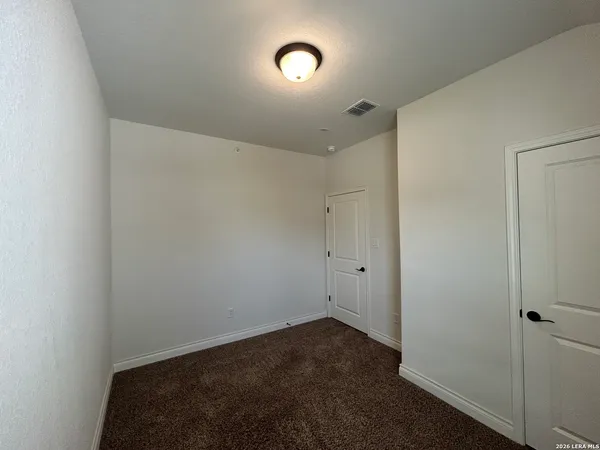 $1,495 | 320 Untermaier Street, New Braunfels, TX 78130
