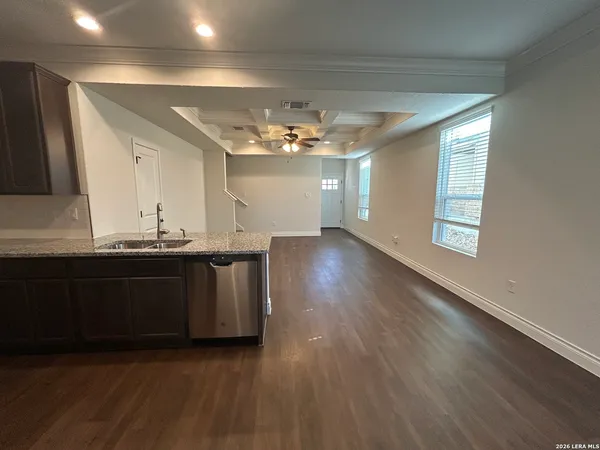 $1,495 | 320 Untermaier Street, New Braunfels, TX 78130