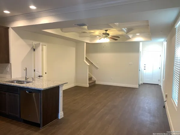 $1,495 | 320 Untermaier Street, New Braunfels, TX 78130