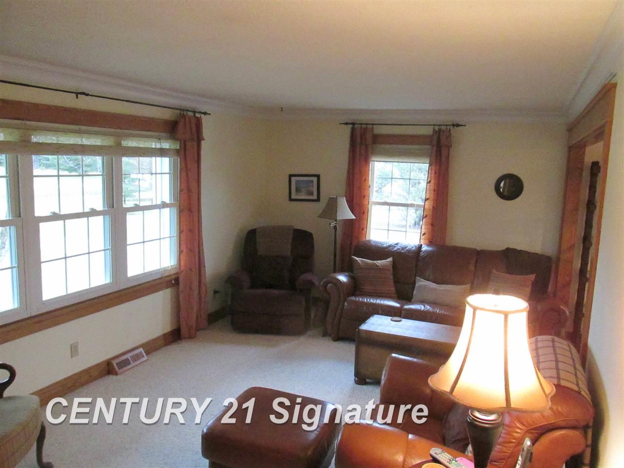 2385 South Fordney Road Hemlock, MI 48626 - Photo 4 of 14