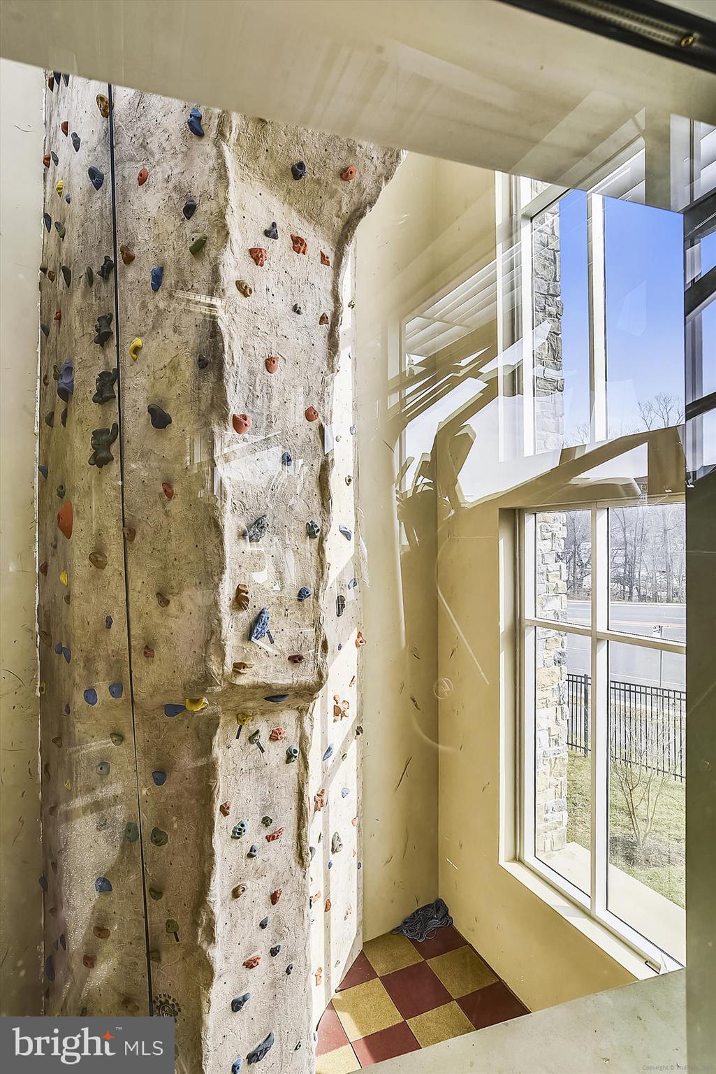 2675 Sheffield Hill Way, Unit 164 Woodbridge, VA 22191 - Photo 25 of 37