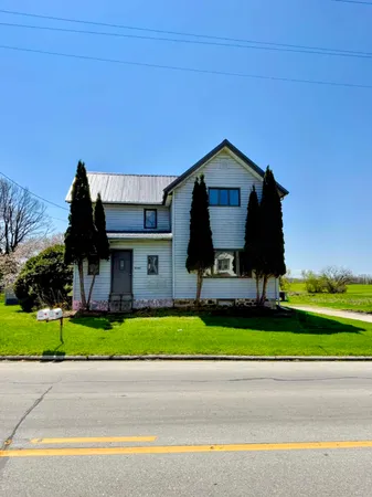 $255,000 | W1533 Highway 151, Charlestown, WI 53061