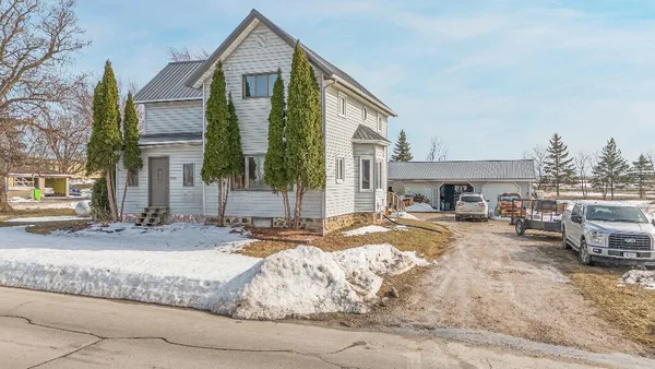$299,900 | W1533 Highway 151, New Holstein, WI 53061