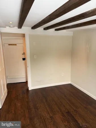 $1,300 | 26 Elm Street, Unit 2, Lambertville, NJ 08530