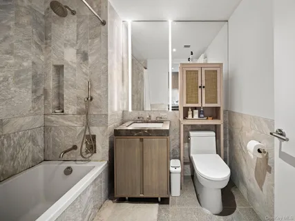 $650,000 | 10 Nevins Street, Unit 12I | Downtown Brooklyn