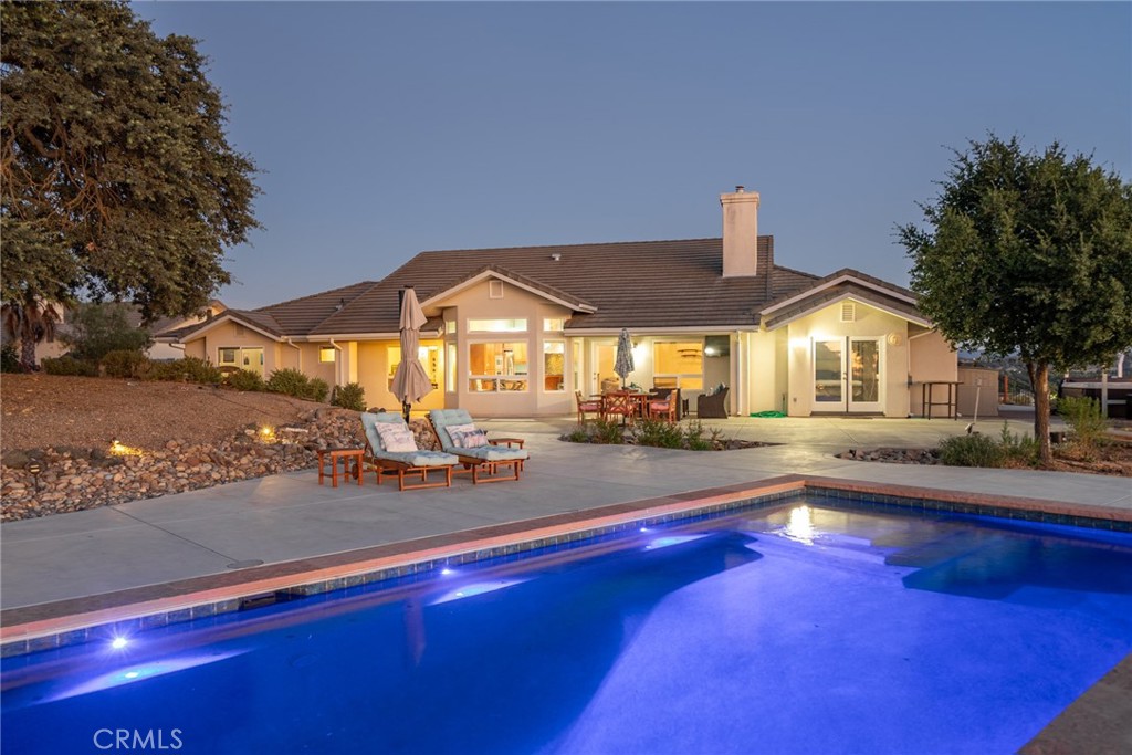 210 Red River Drive Paso Robles, CA 93446 - Photo 2 of 50