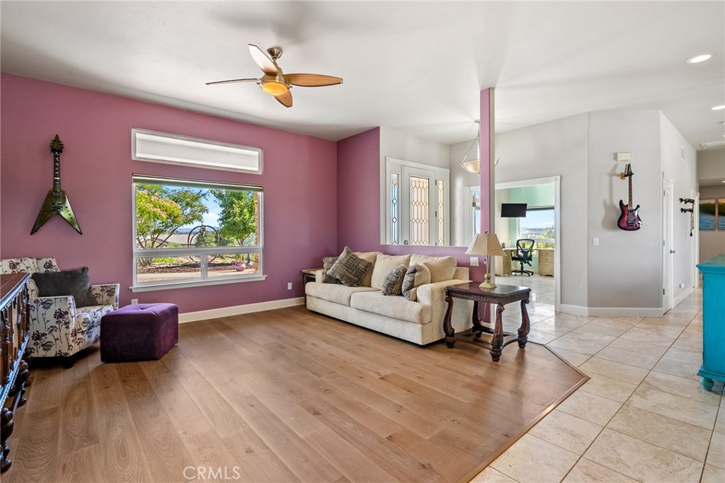 210 Red River Drive Paso Robles, CA 93446 - Photo 7 of 50