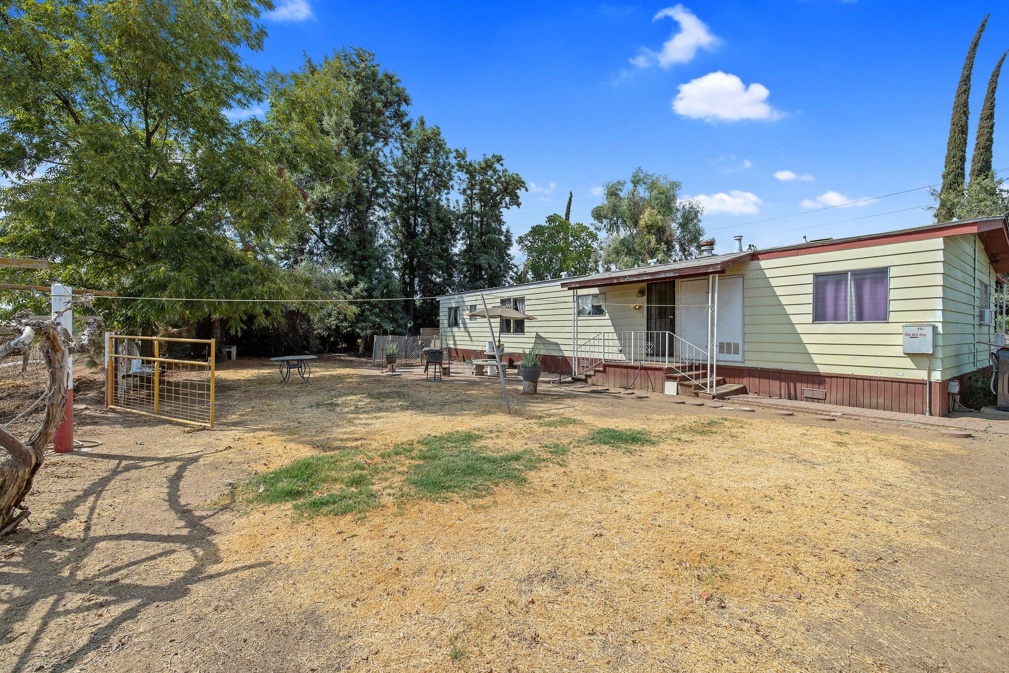 646 South Spruce Road Exeter, CA 93221 - Photo 48 of 67 65-web-or-mls-713A8514