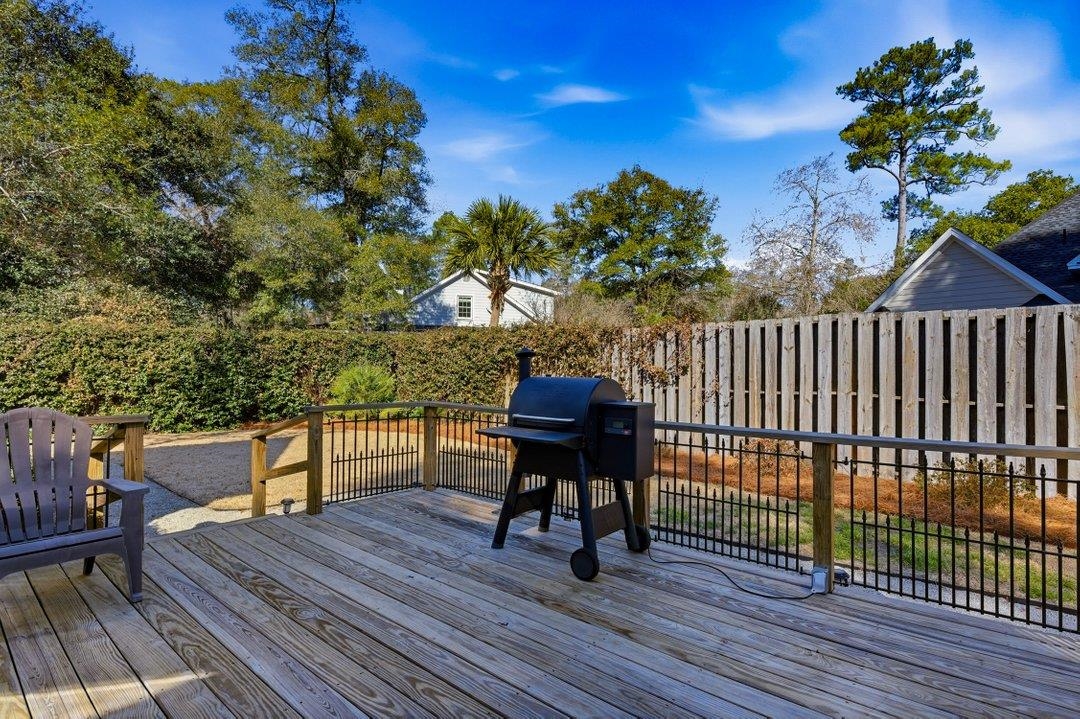 548 Arcadia Road Pawleys Island, SC 29585 - Photo 37 of 58