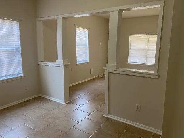 $1,200 | 1110 North Woodward Avenue, Tallahassee, FL 32304