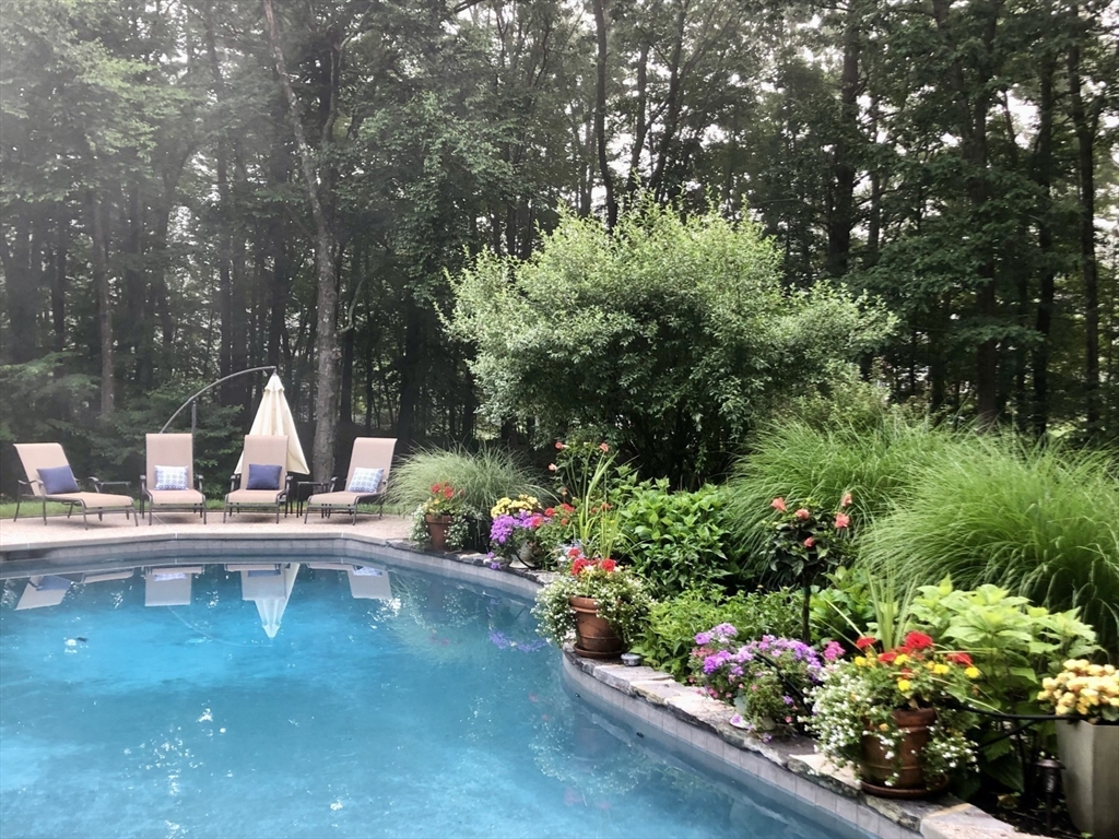 85 Townsend Farm Road Boxford, MA 01921 - Photo 35 of 42 Gallery Image 35