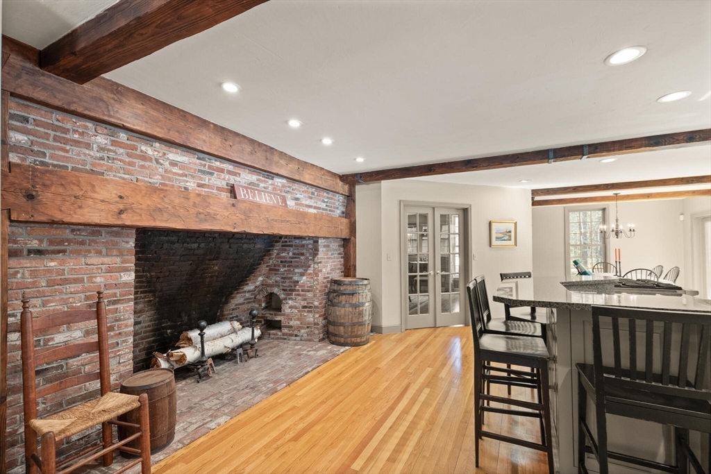 85 Townsend Farm Road Boxford, MA 01921 - Photo 5 of 42 Gallery Image 5