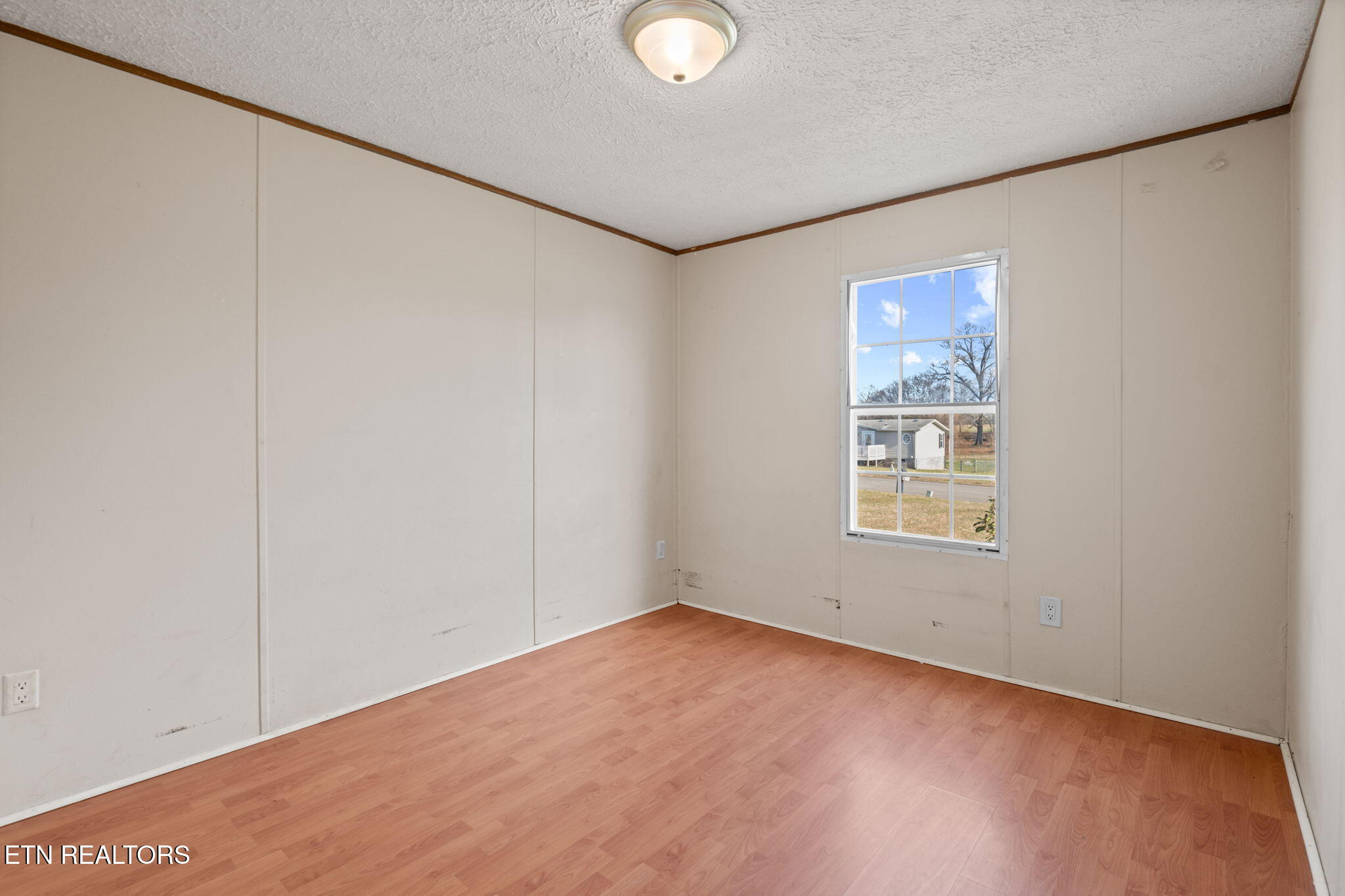 1009 Ridgeview Road Maryville, TN 37801 - Photo 25 of 35 13-web-or-mls-1009 Ridge View-6172