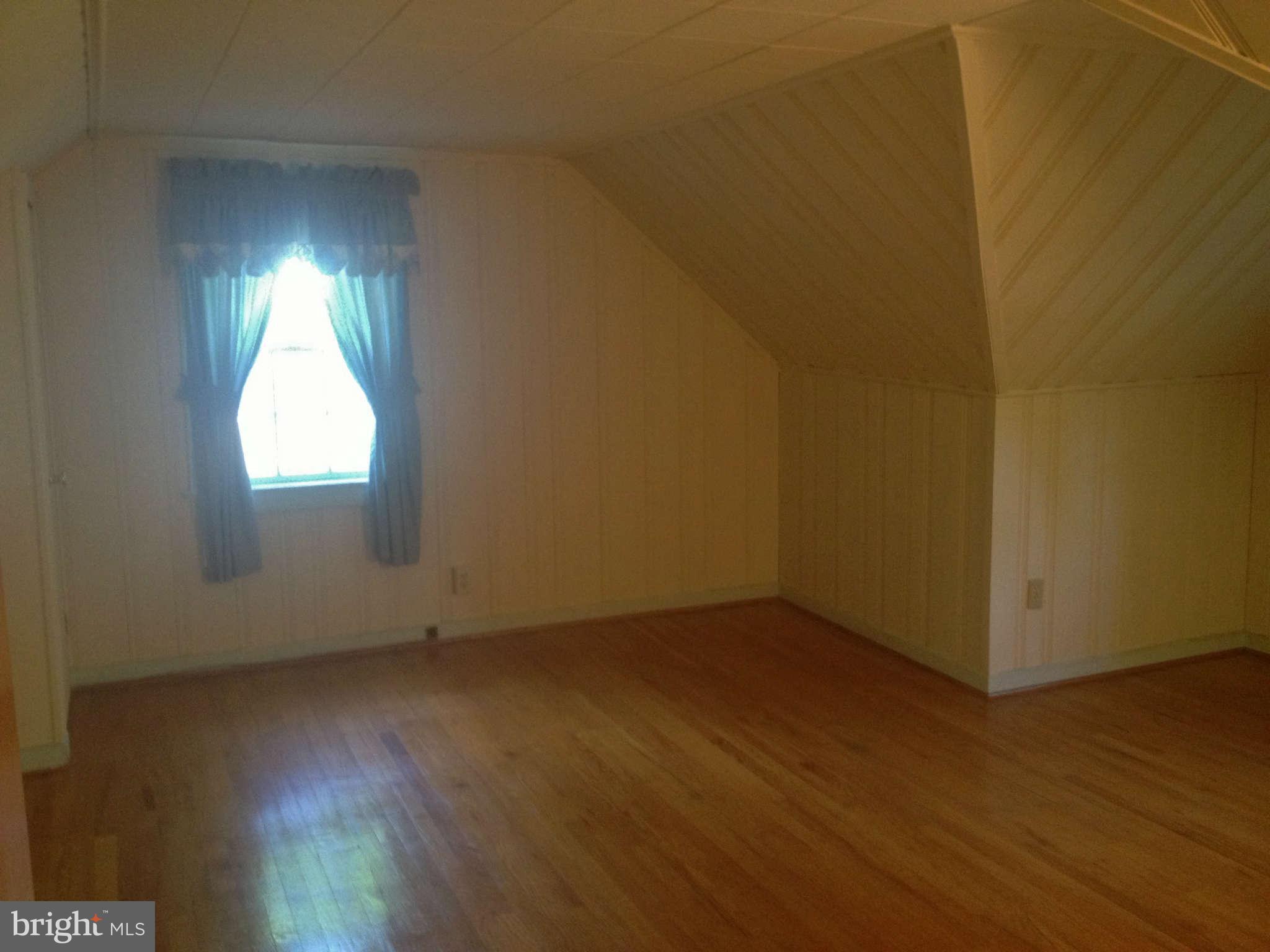 18618 Preston Road Hagerstown, MD 21742 - Photo 4 of 5 Bedroom