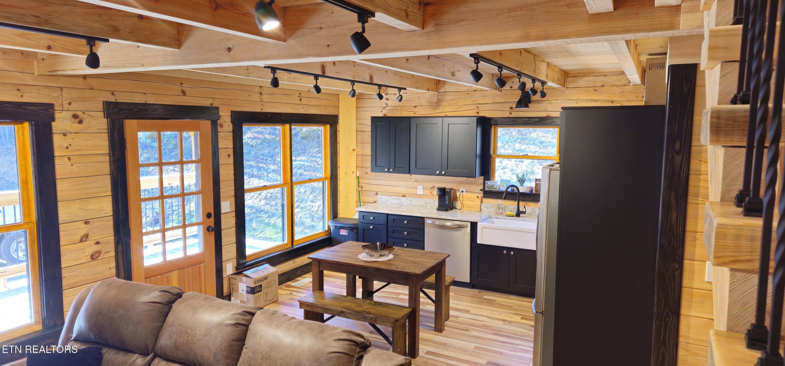 248 Lower Smithfield Road Tellico Plains, TN 37385 - Photo 19 of 47 1000039968