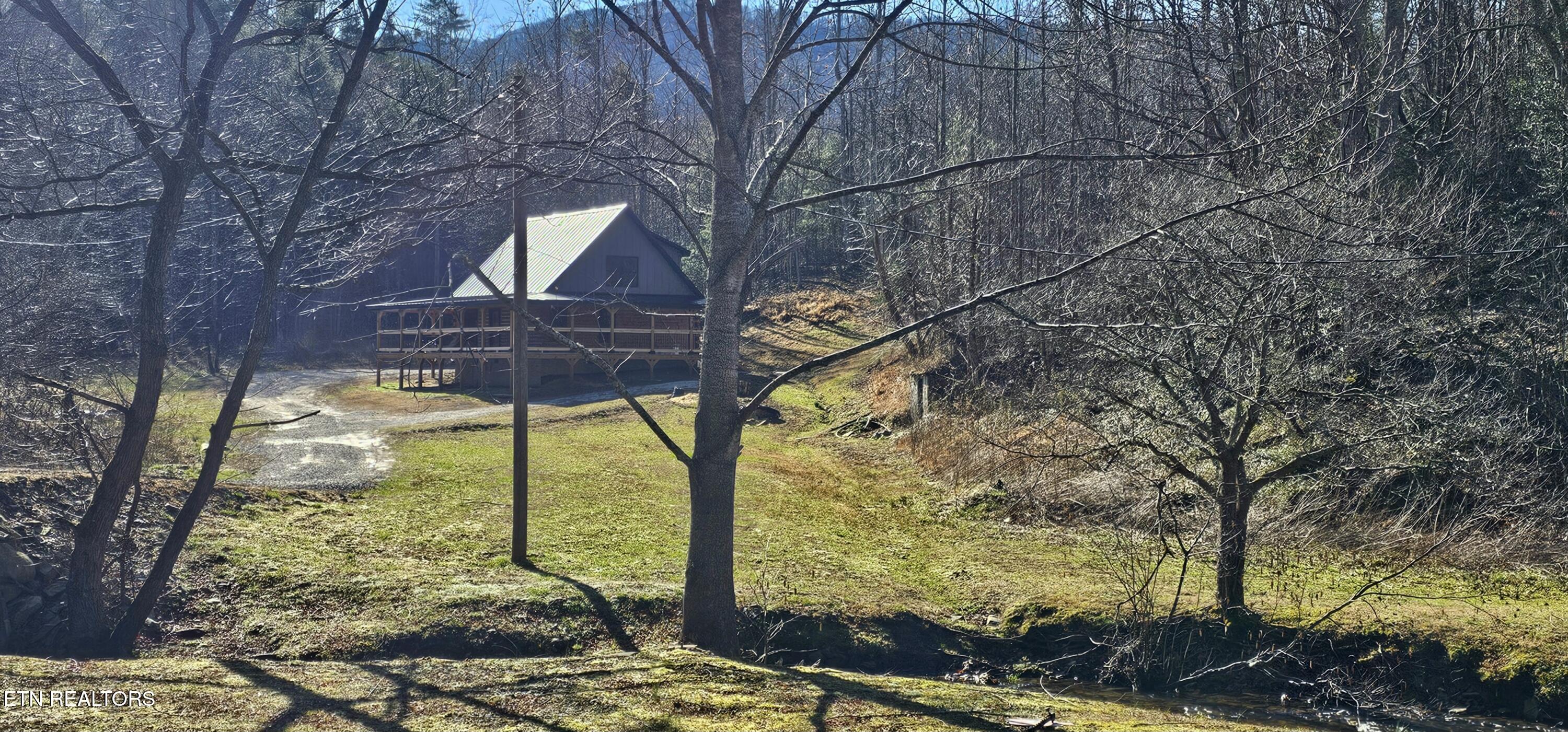 248 Lower Smithfield Road Tellico Plains, TN 37385 - Photo 9 of 47 1000039997