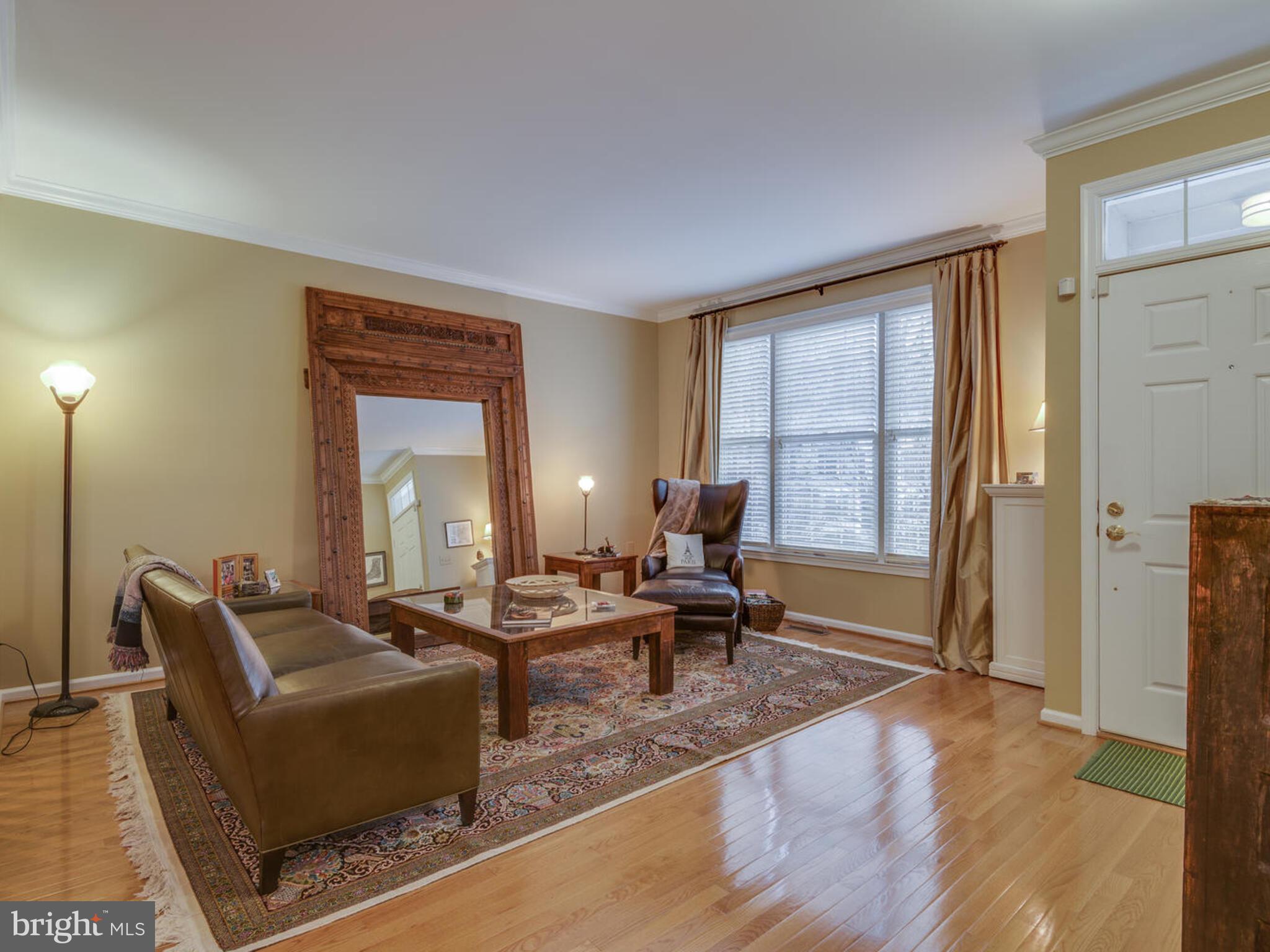 11300 Fairwind Way Reston, VA 20190 - Photo 8 of 53
