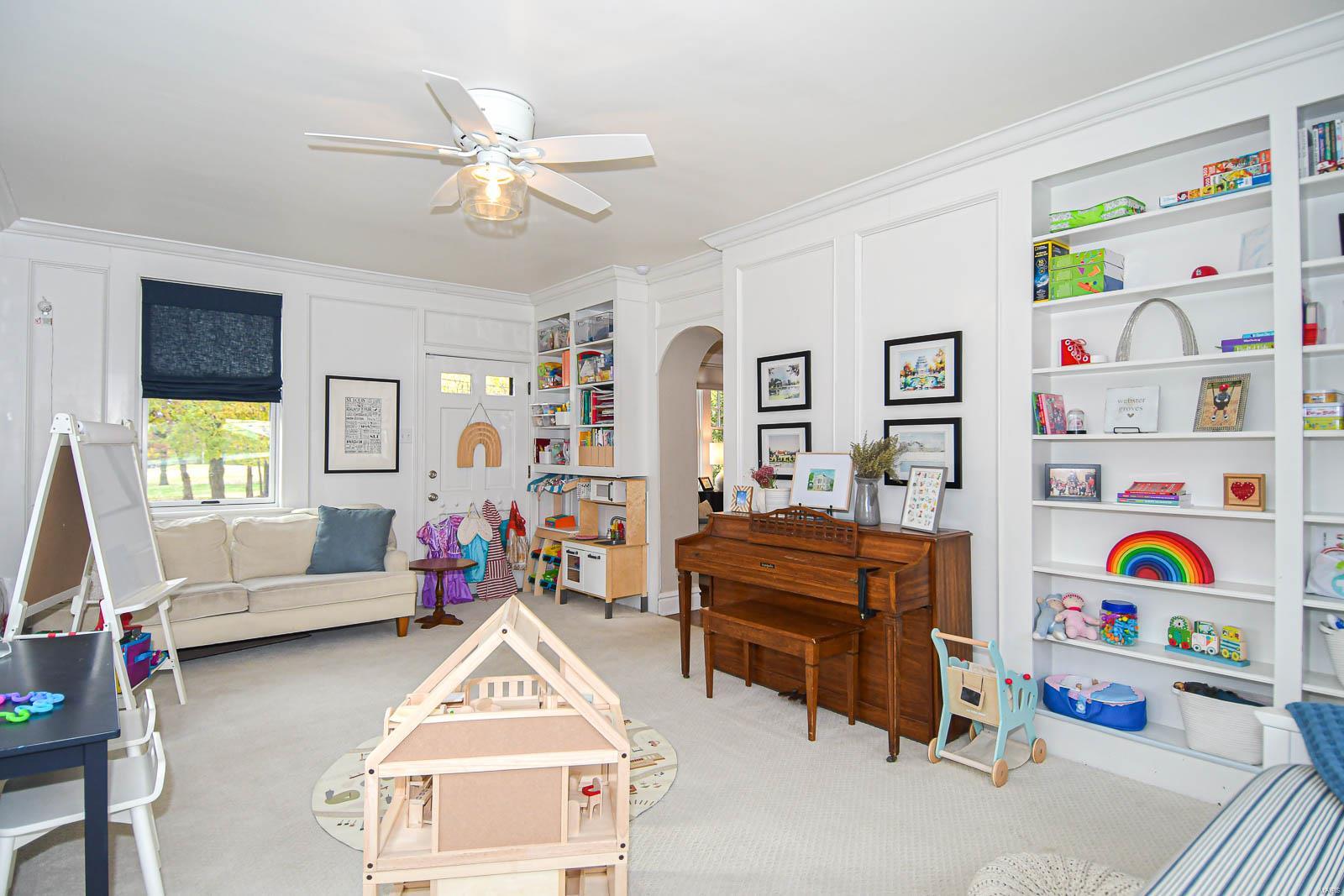 614 South Berry Road St. Louis, MO 63122 - Photo 36 of 92 Gallery Image 36