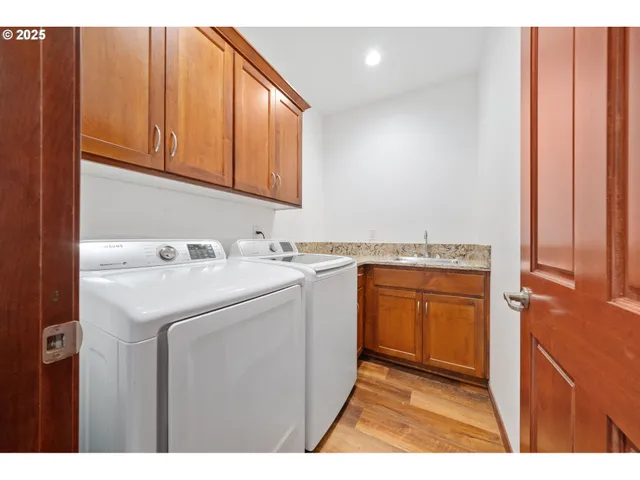 $749,900 | 23072 Southwest Mansfield Street, Sherwood, OR 97140