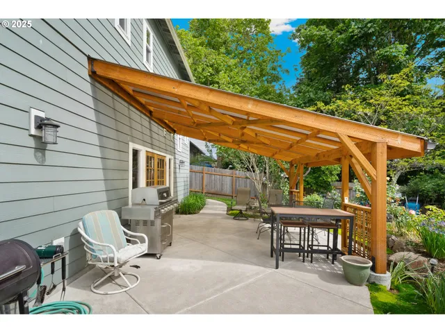 $749,900 | 23072 Southwest Mansfield Street, Sherwood, OR 97140