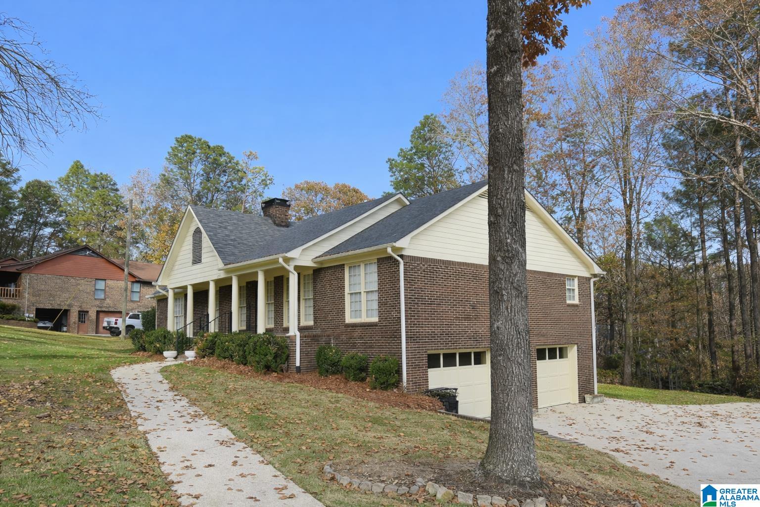 4909 Sussex Road Birmingham, AL 35242 - Photo 3 of 8