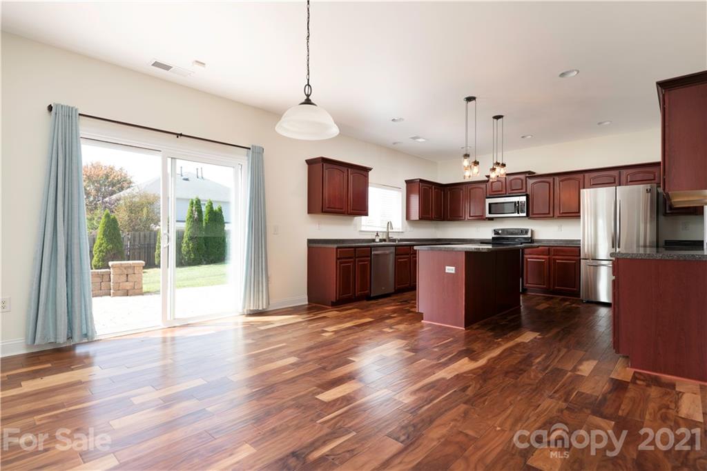 7548 Kuck Road Mint Hill, NC 28227 - Photo 8 of 33 Gallery Image 8