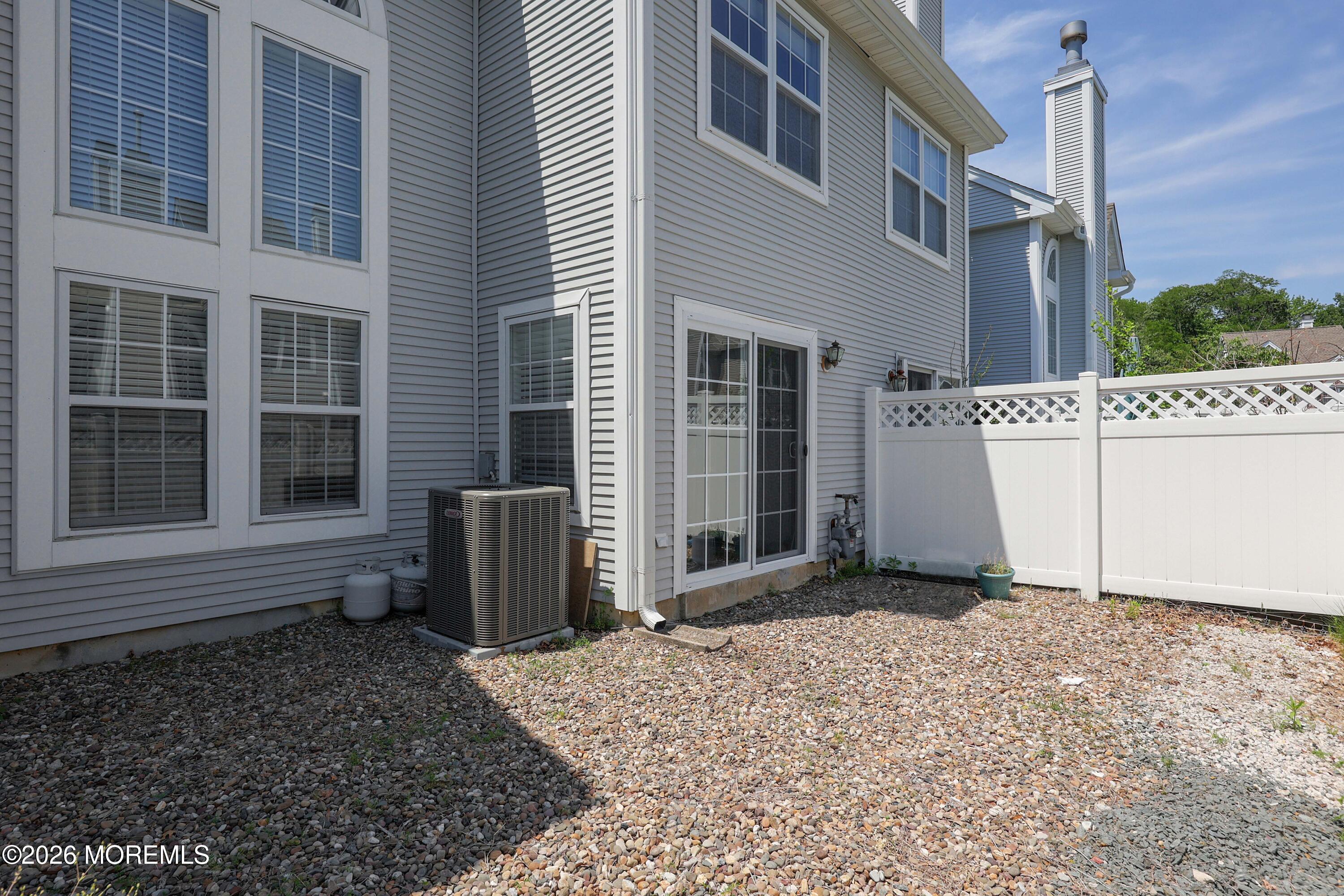 3 Oxford Road, Unit 328 Holmdel, NJ 07733 - Photo 4 of 25 758A5628_29_30_31_32