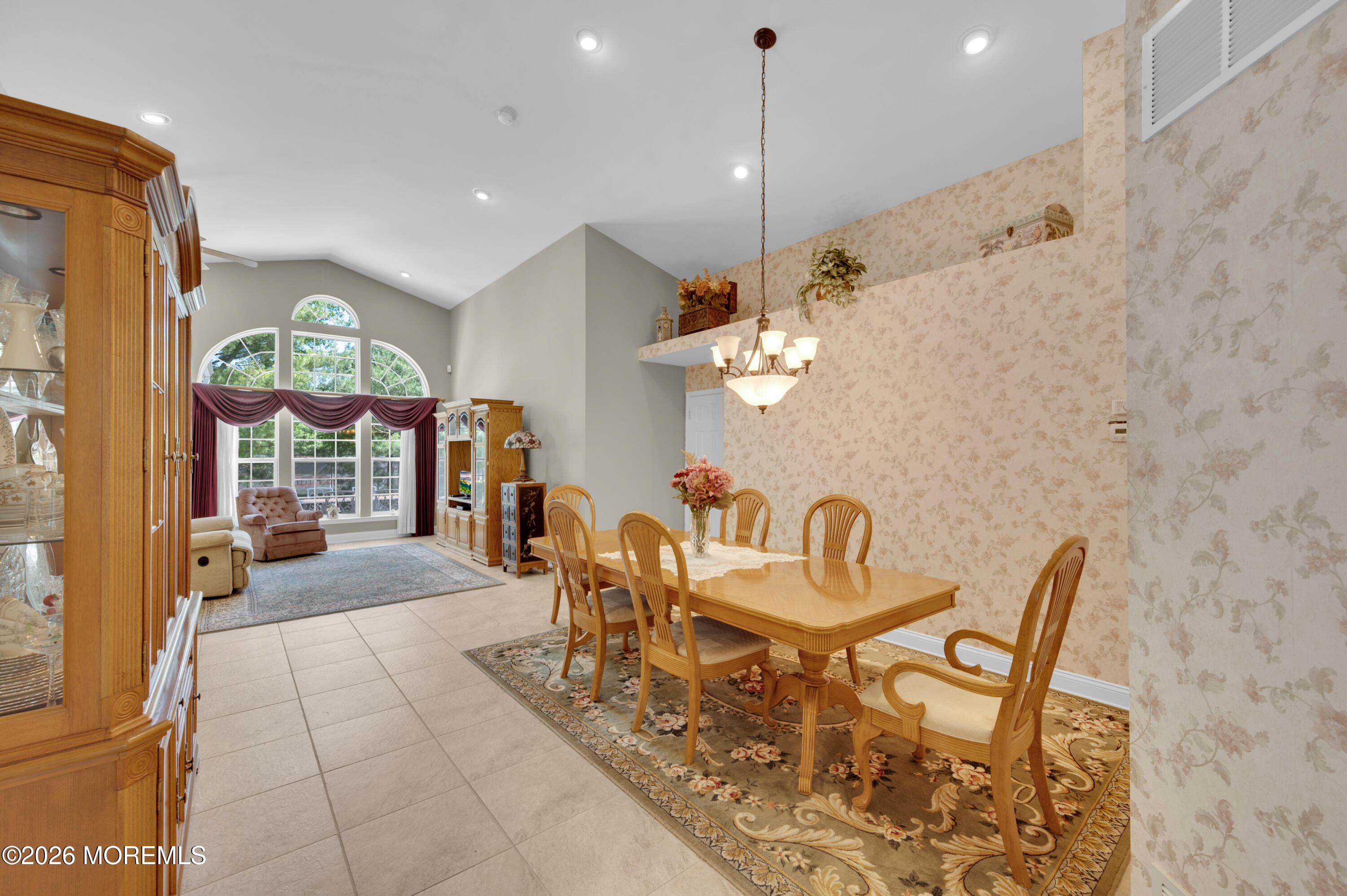 29 Nottingham Way Jackson, NJ 08527 - Photo 8 of 24 Dining 2