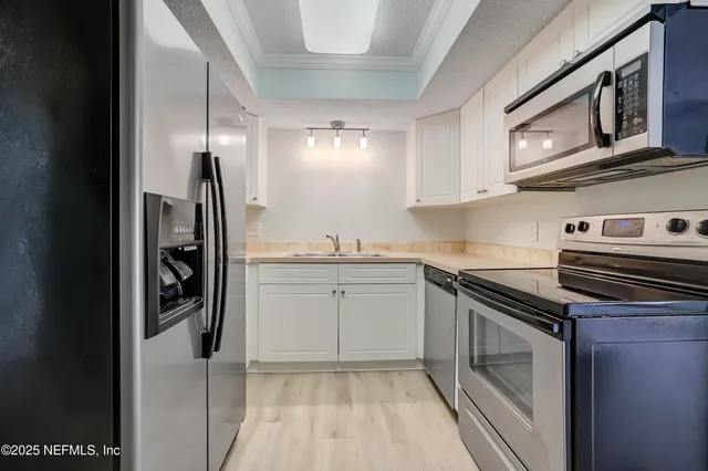 $1,250 | 6561 Mission Court, Unit 4, Jacksonville, FL 32217