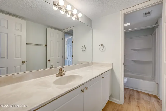 $1,250 | 6561 Mission Court, Unit 4, Jacksonville, FL 32217