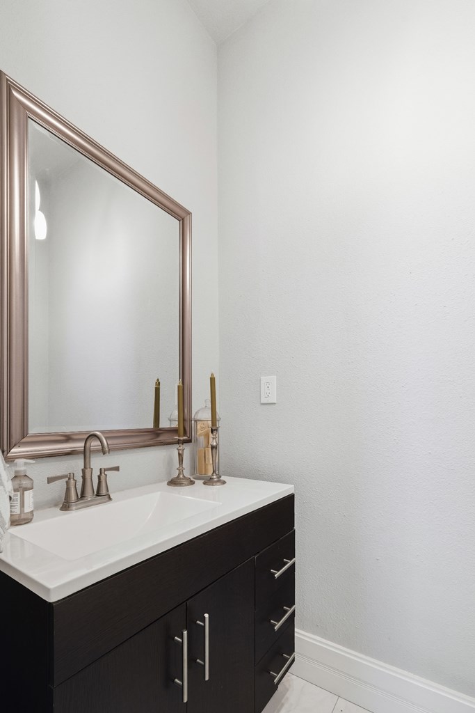 704 North Creek Road Comfort, TX 78013 - Photo 22 of 37