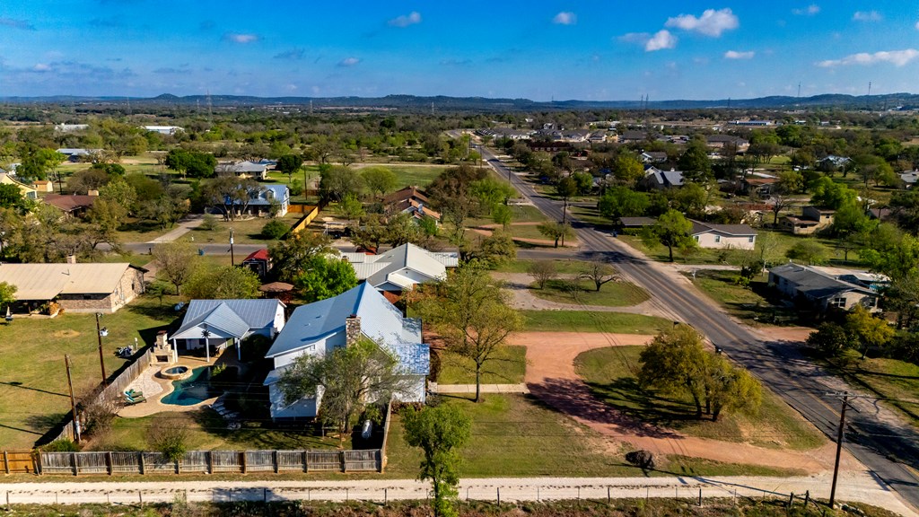 704 North Creek Road Comfort, TX 78013 - Photo 36 of 37