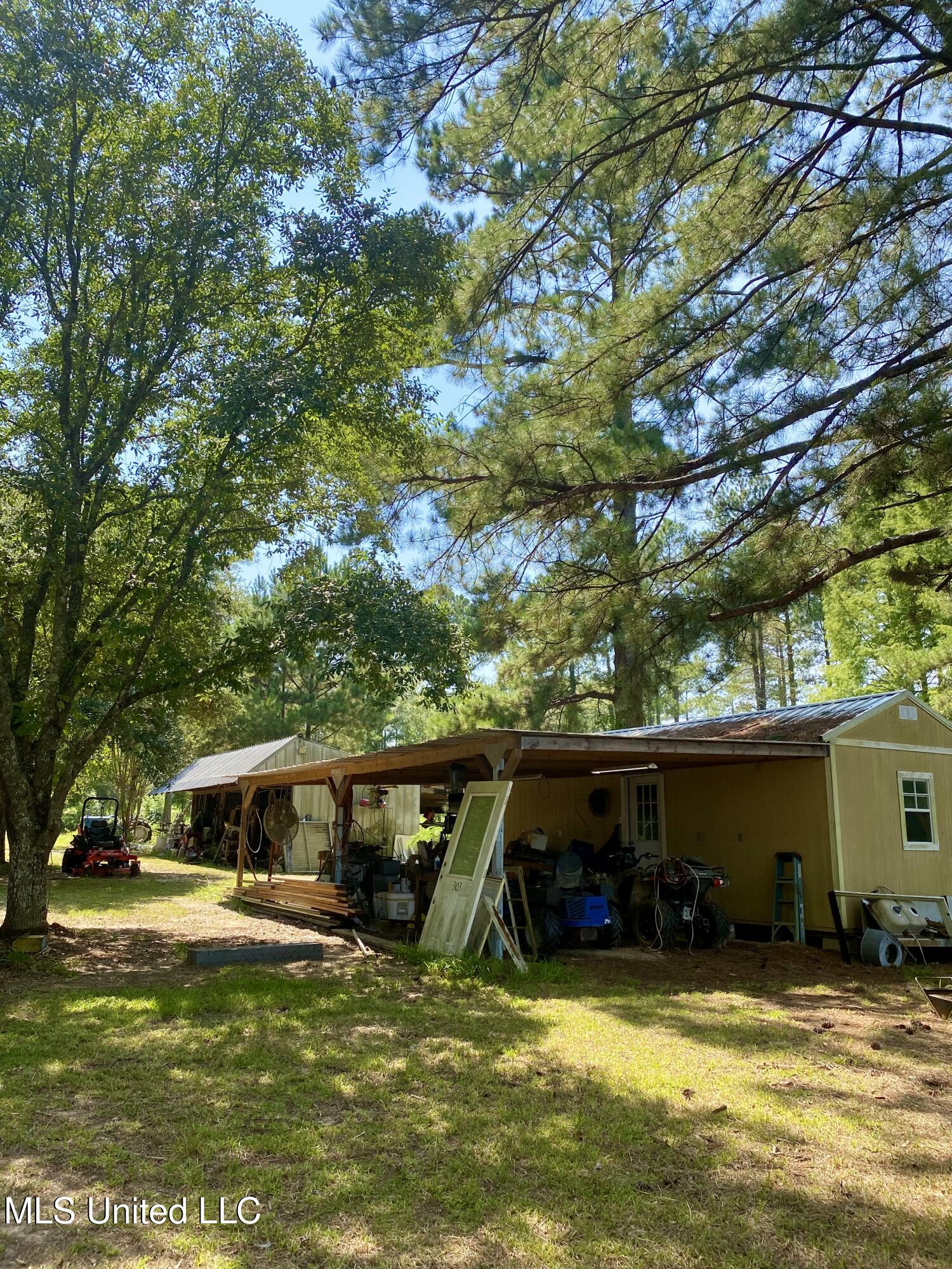 260 Remington Road Poplarville, MS 39470 - Photo 18 of 36 6C, IMG_5151