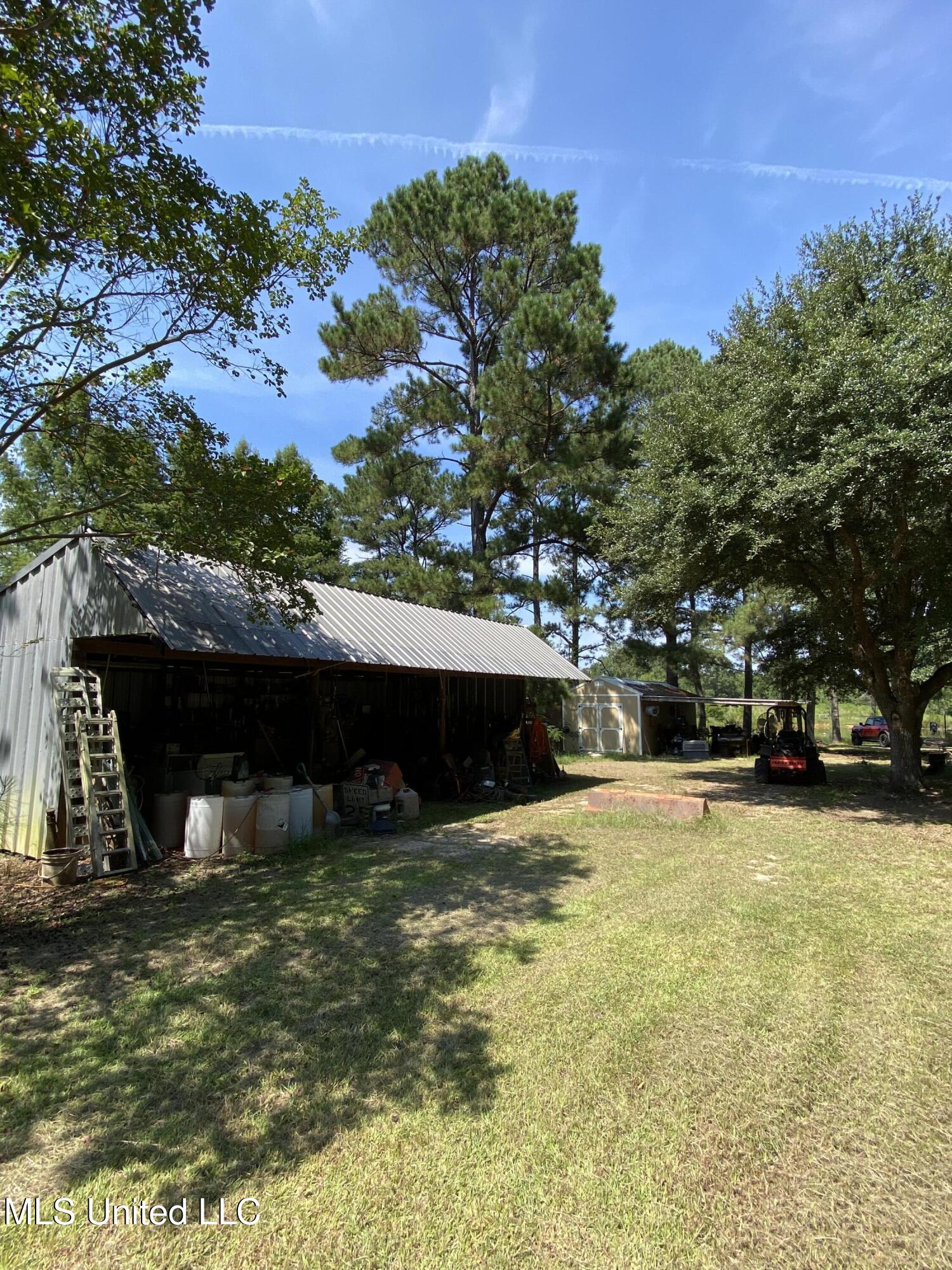 260 Remington Road Poplarville, MS 39470 - Photo 30 of 36 11B, IMG_5156
